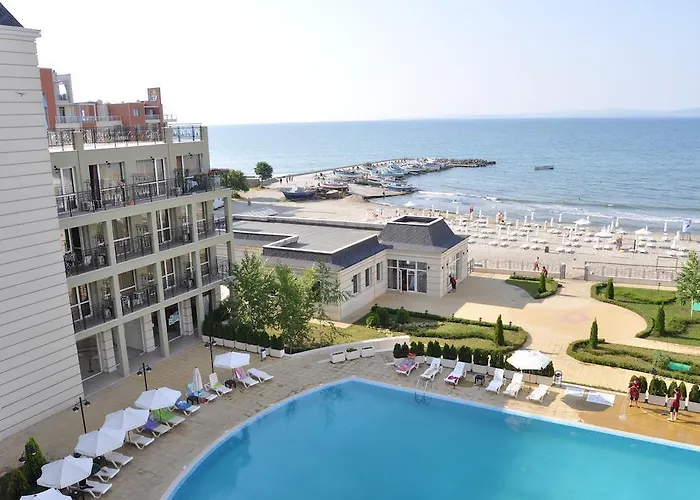 Private 1st Line Appartamento