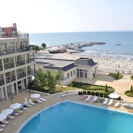 Private 1st Line Апартамент