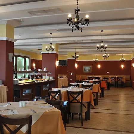 Private 1st Line Апартамент *