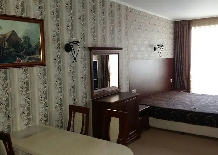 דירה Private 1st Line *